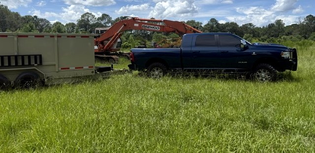 Backroad Hauling rig on a North Florida jobsite